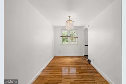 2426 S Rosella Street, Philadelphia, PA 19153 - Photo 7