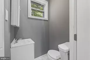 1307 S Hanson St, Philadelphia, PA 19143 - Photo 7