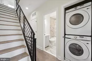 1543 S 31st St, Philadelphia, PA 19146 - Photo 23