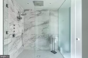 2100 Hamilton St, Philadelphia, PA 19130 - Photo 23