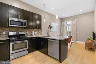 884 N Lawrence St, Philadelphia, PA 19123 - Photo 5