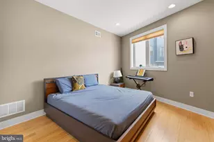 884 N Lawrence St, Philadelphia, PA 19123 - Photo 13