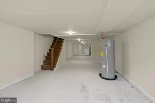 1814 N 22nd St, Philadelphia, PA 19121 - Photo 35