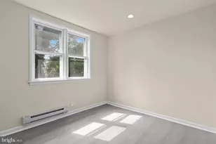 1814 N 22nd St, Philadelphia, PA 19121 - Photo 17