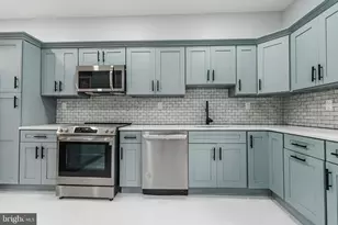 1932 E Moyamensing Ave, Philadelphia, PA 19148 - Photo 15