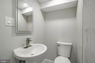 800 S Cecil St, Philadelphia, PA 19143 - Photo 29