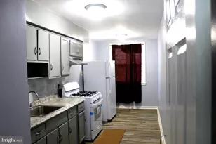 565 E Tabor Rd, Philadelphia, PA 19120 - Photo 3