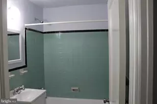 565 E Tabor Rd, Philadelphia, PA 19120 - Photo 7