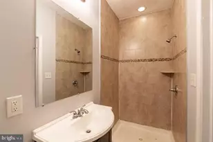 1133 W Colona St, Philadelphia, PA 19133 - Photo 15