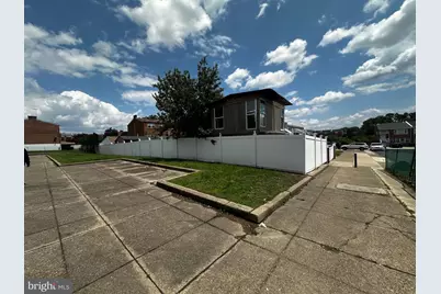 7400 Sandpiper Place, Philadelphia, PA 19153 - Photo 9