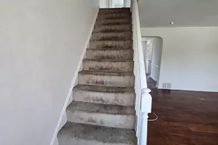 8502 Temple Rd, Philadelphia, PA 19150 - Photo 9