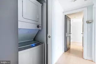 202 W Rittenhouse Square, Philadelphia, PA 19103 - Photo 31