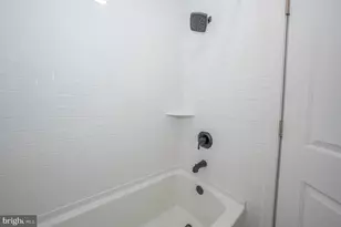 34 W Durham St, Philadelphia, PA 19119 - Photo 17