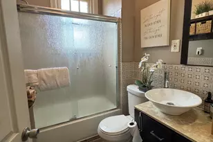 60 E Durham, Philadelphia, PA 19119 - Photo 23