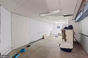 5457 Norfolk St, Philadelphia, PA 19143 - Photo 17