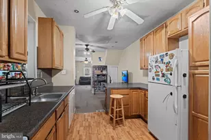 5457 Norfolk St, Philadelphia, PA 19143 - Photo 7