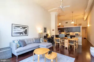 242941 Locust St, Philadelphia, PA 19103 - Photo 5