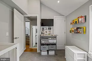 2030 Ranstead St, Philadelphia, PA 19103 - Photo 35