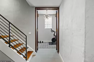 2030 Ranstead St, Philadelphia, PA 19103 - Photo 9