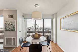 1326 Spruce St, Philadelphia, PA 19107 - Photo 5