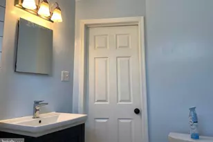 272 Kalos St, Philadelphia, PA 19128 - Photo 13