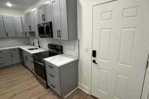 2331 E York St, Philadelphia, PA 19125 - Photo 5