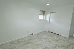 2327 Hoffnagle St, Philadelphia, PA 19152 - Photo 11