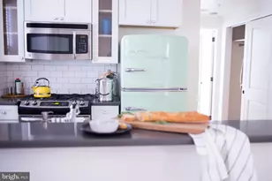 1518 Spruce St, Philadelphia, PA 19102 - Photo 19