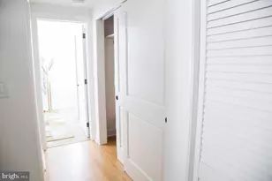 1518 Spruce St, Philadelphia, PA 19102 - Photo 15