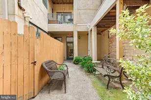 722 N 2nd St, Philadelphia, PA 19123 - Photo 27