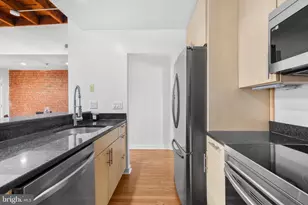 722 N 2nd St, Philadelphia, PA 19123 - Photo 13