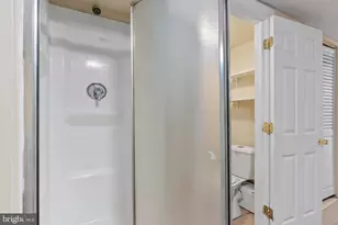 2436 Montrose St, Philadelphia, PA 19146 - Photo 19