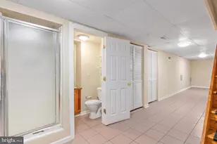 2436 Montrose St, Philadelphia, PA 19146 - Photo 17