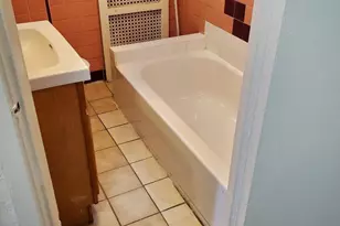 2021 S Opal St, Philadelphia, PA 19145 - Photo 7