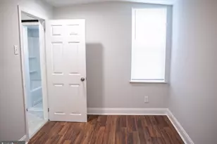 345 Fitzgerald St, Philadelphia, PA 19148 - Photo 13