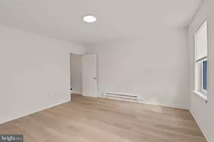 19 W Seymour St, Philadelphia, PA 19144 - Photo 17