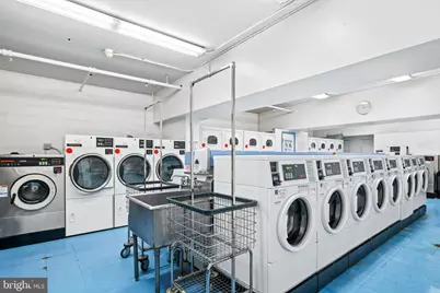 604 S Washington Square #1111, Philadelphia, PA 19106 - Photo 17