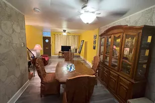 1634 S Chadwick St, Philadelphia, PA 19145 - Photo 5