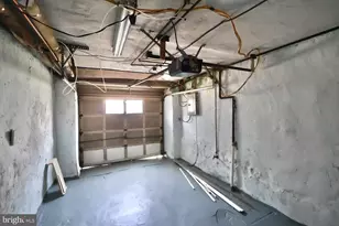 7208 Glenloch St, Philadelphia, PA 19135 - Photo 11