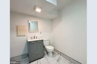 1136 Mount Vernon Street, Philadelphia, PA 19123 - Photo 5