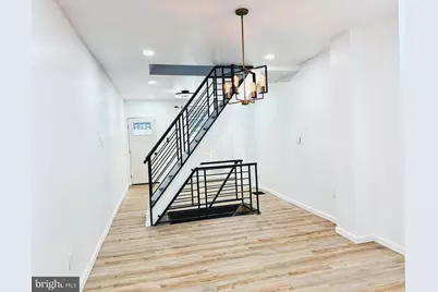 2421 N Leithgow Street, Philadelphia, PA 19133 - Photo 5