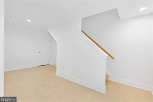 2103 E Susquehanna Ave, Philadelphia, PA 19125 - Photo 29