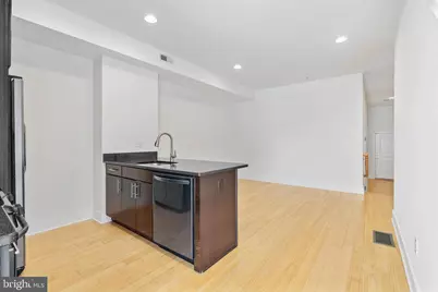 2103 E Susquehanna Avenue, Philadelphia, PA 19125 - Photo 7