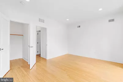 2103 E Susquehanna Avenue, Philadelphia, PA 19125 - Photo 11