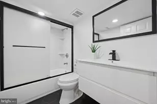 1145 S 15th St, Philadelphia, PA 19146 - Photo 17