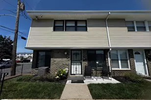 3850 Woodhaven Rd, Philadelphia, PA 19154 - Photo 1