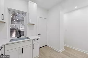 2321 Mountain St, Philadelphia, PA 19145 - Photo 11