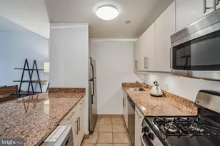 219 S 18th St, Philadelphia, PA 19103 - Photo 7