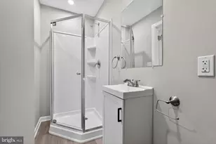 2154 N 9th St, Philadelphia, PA 19122 - Photo 5