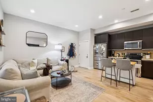 1516 Green St, Philadelphia, PA 19130 - Photo 21